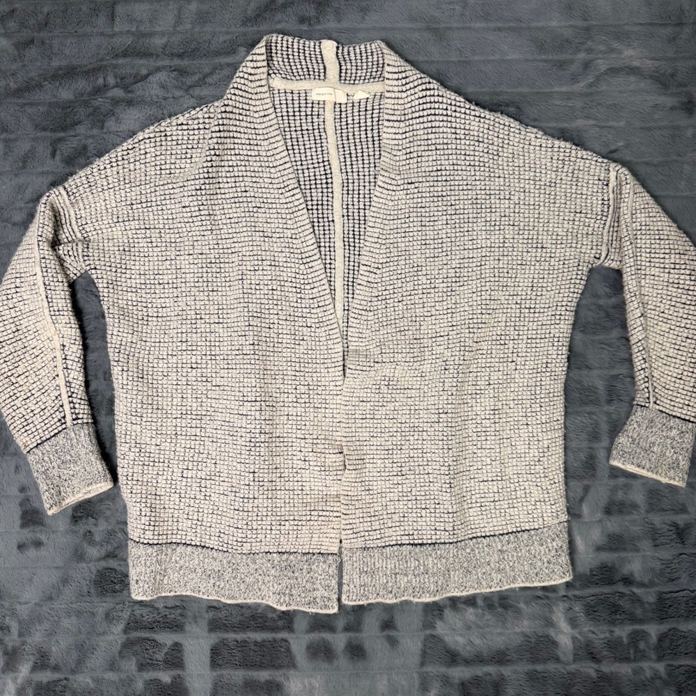 Sleeping on Snow Anthropologie Textured Knit Cardigan Sweater Blue Cream XS/S